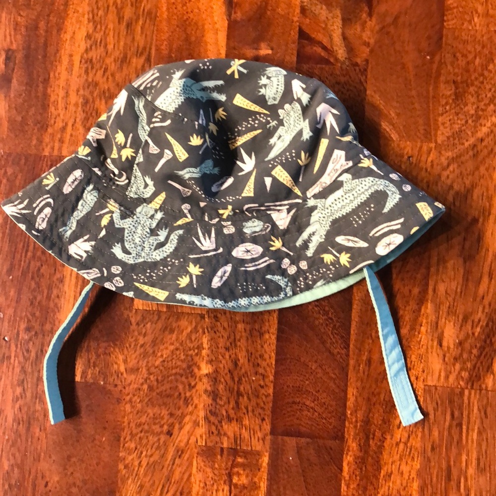 Patagonia bucket hat